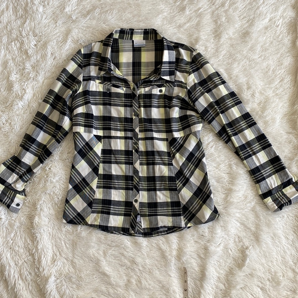 Columbia Black/White Plaid Long Sleeve Button Up Flannel Shirt